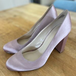 Nine West, blush pink satin pumps, size 8.5